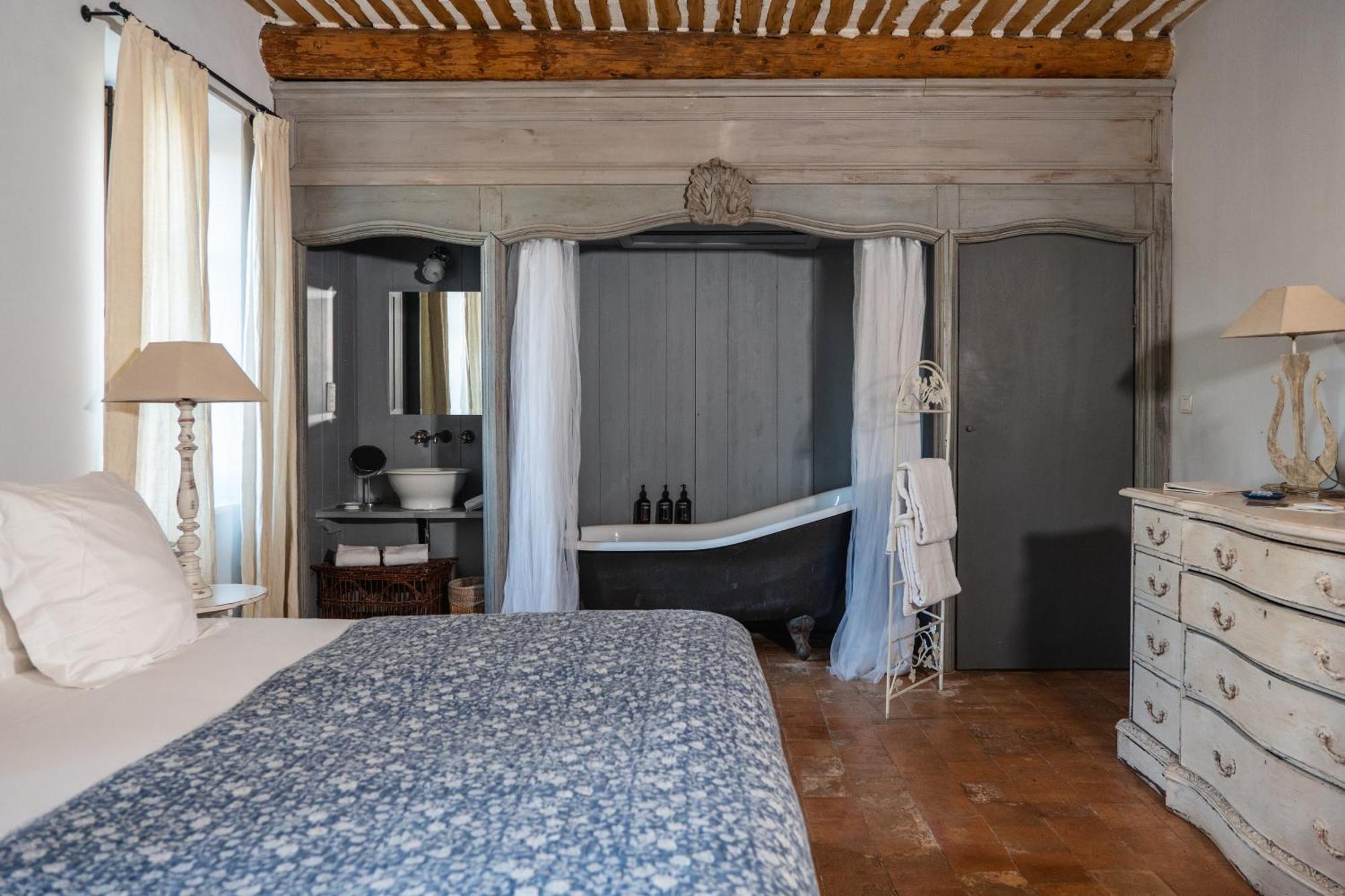Le Galinier Lourmarin, A Beaumier Guesthouse Δωμάτιο φωτογραφία